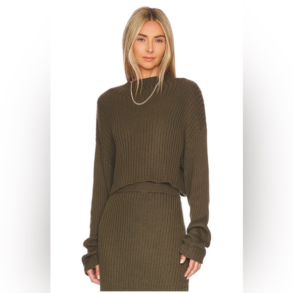 NWT Bobi Cropped Long Sleeve Ribbed Pullover S Army Olive Green - Picture 1 of 10